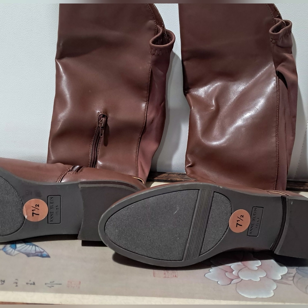 NWOT Anne Klein AKBESSA Brown Over The Knee OTK Riding Boots Size 7.5 iFlex - Picture 13 of 16
